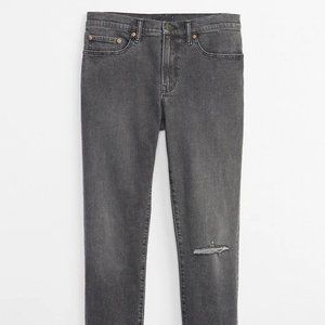Brand New Gap Distressed Slim Jeans Black.  28W 30L.